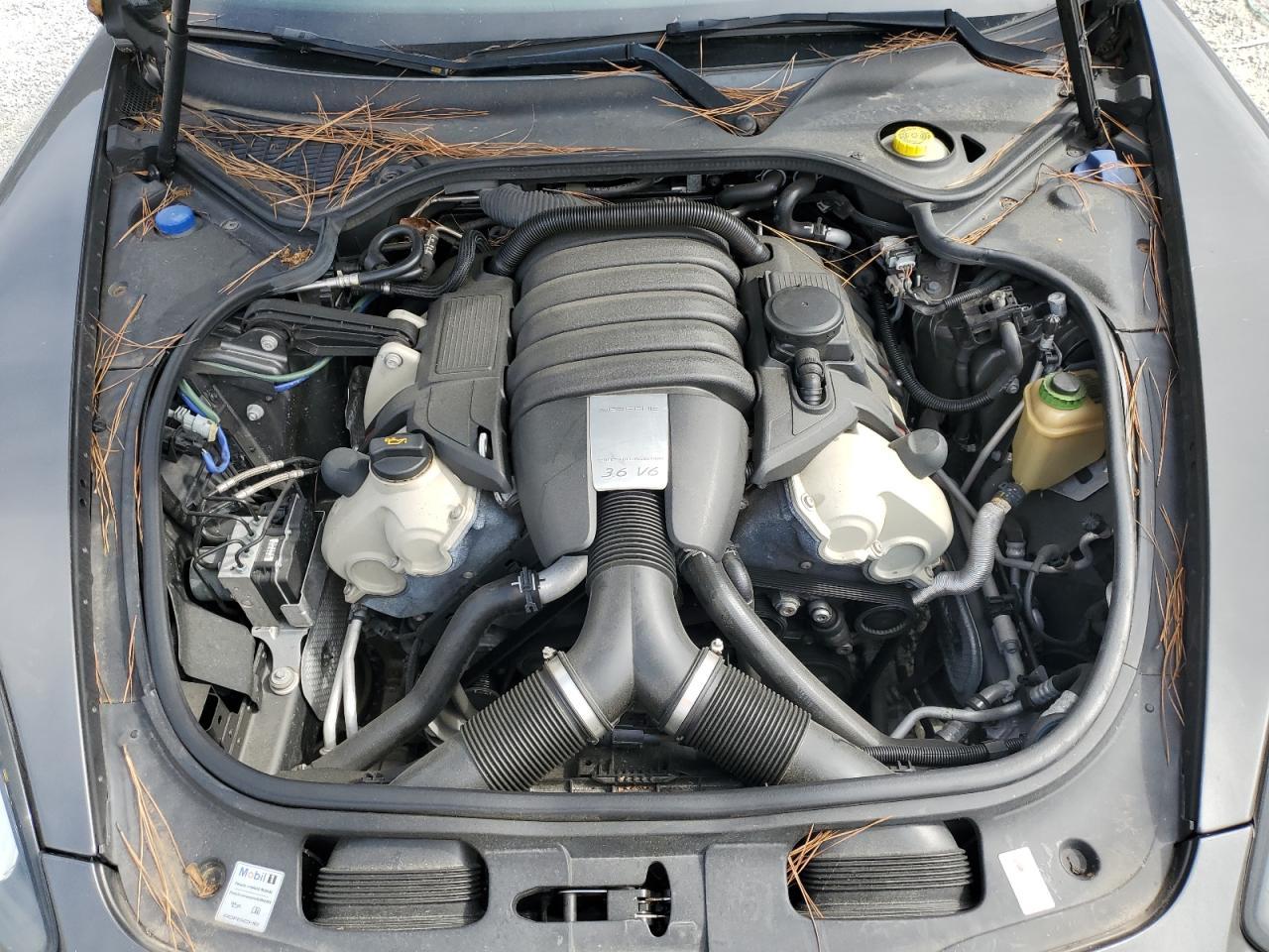 2014 PORSCHE Panamera