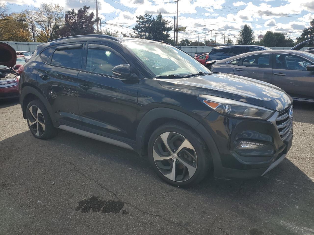 2018 HYUNDAI TUCSON