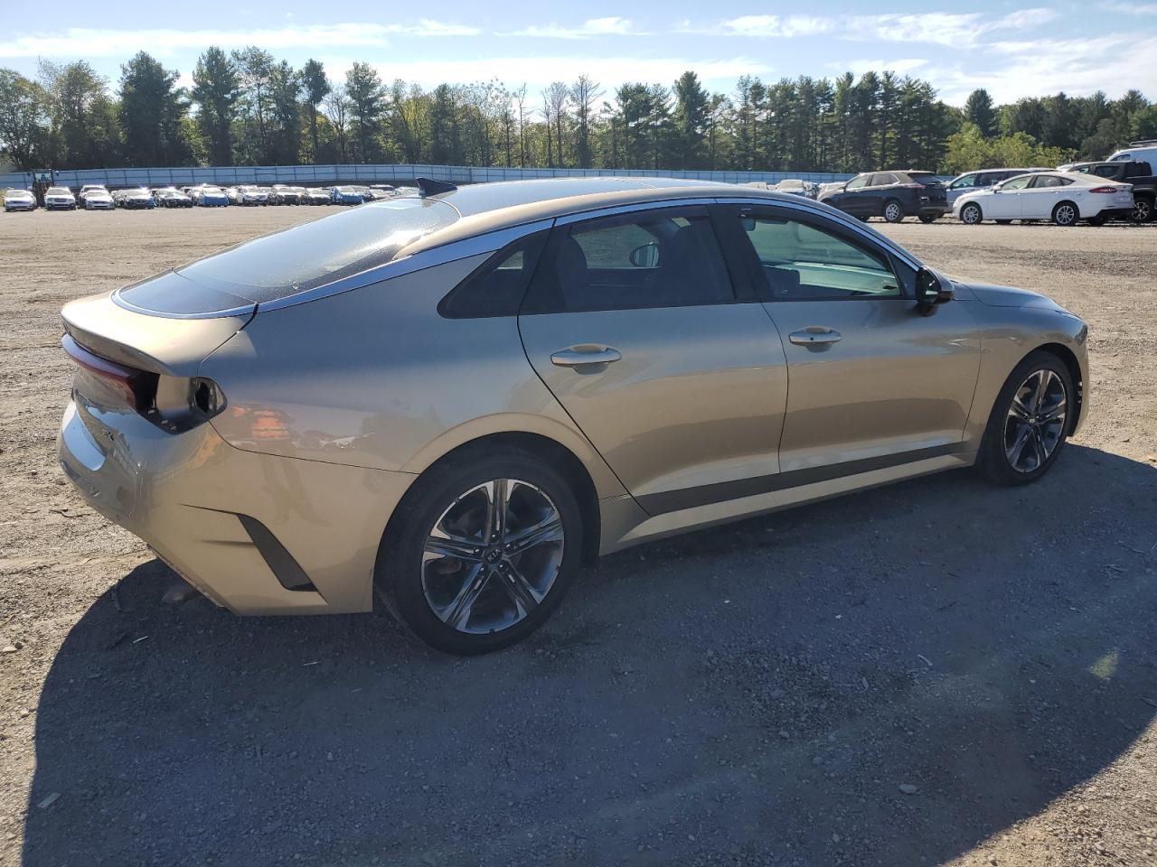 2021 KIA K5