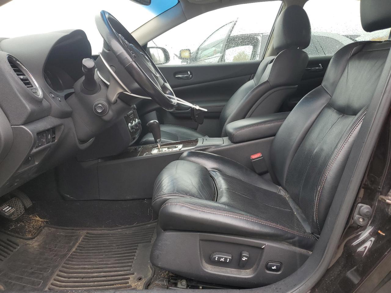 2010 NISSAN Maxima