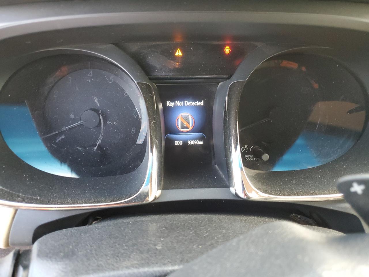 2013 TOYOTA Avalon