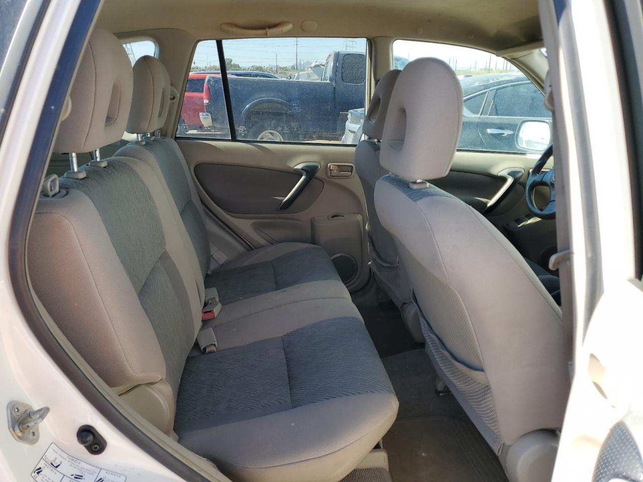 2001 TOYOTA RAV4