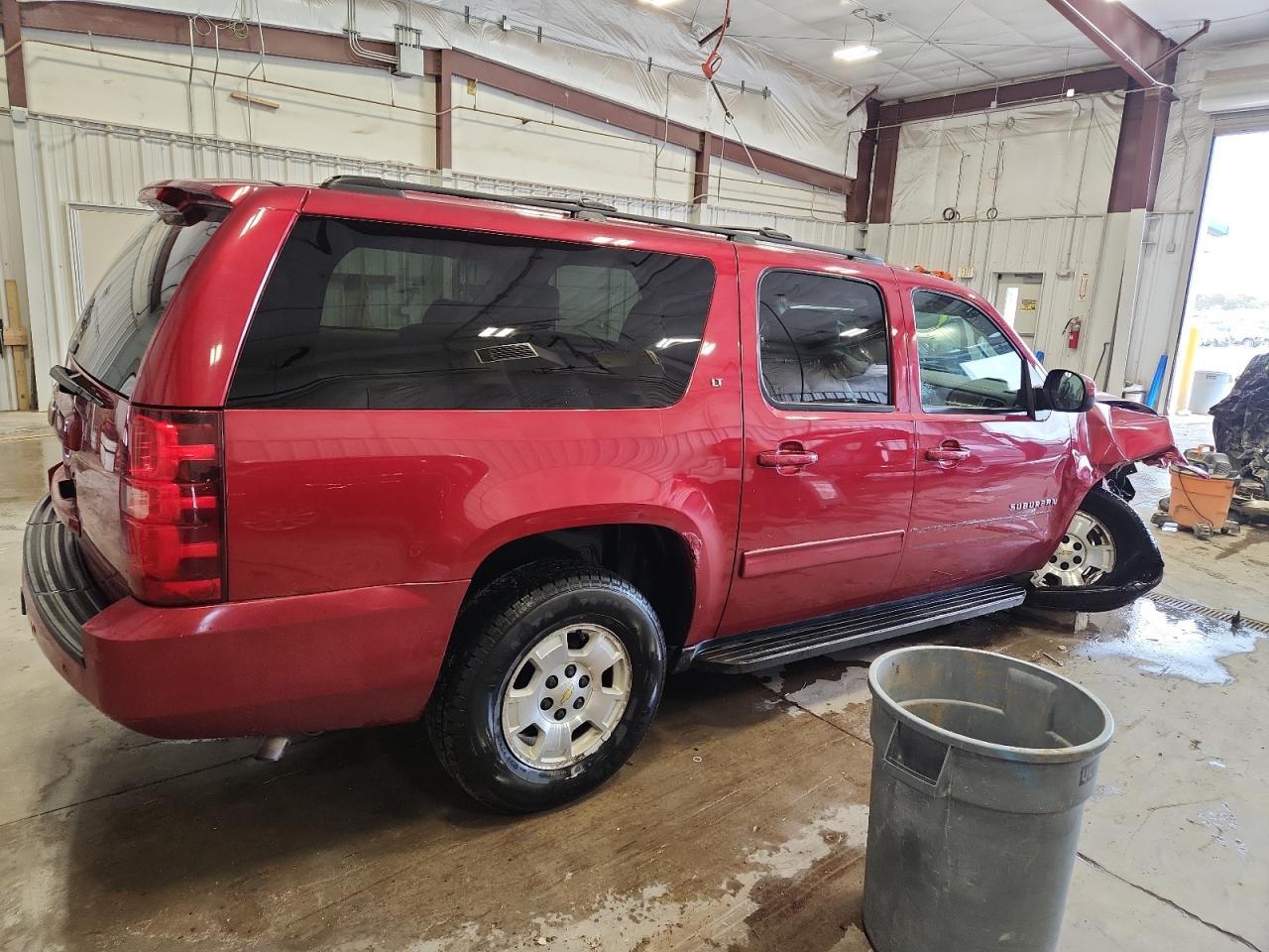 2014 CHEVROLET Suburban