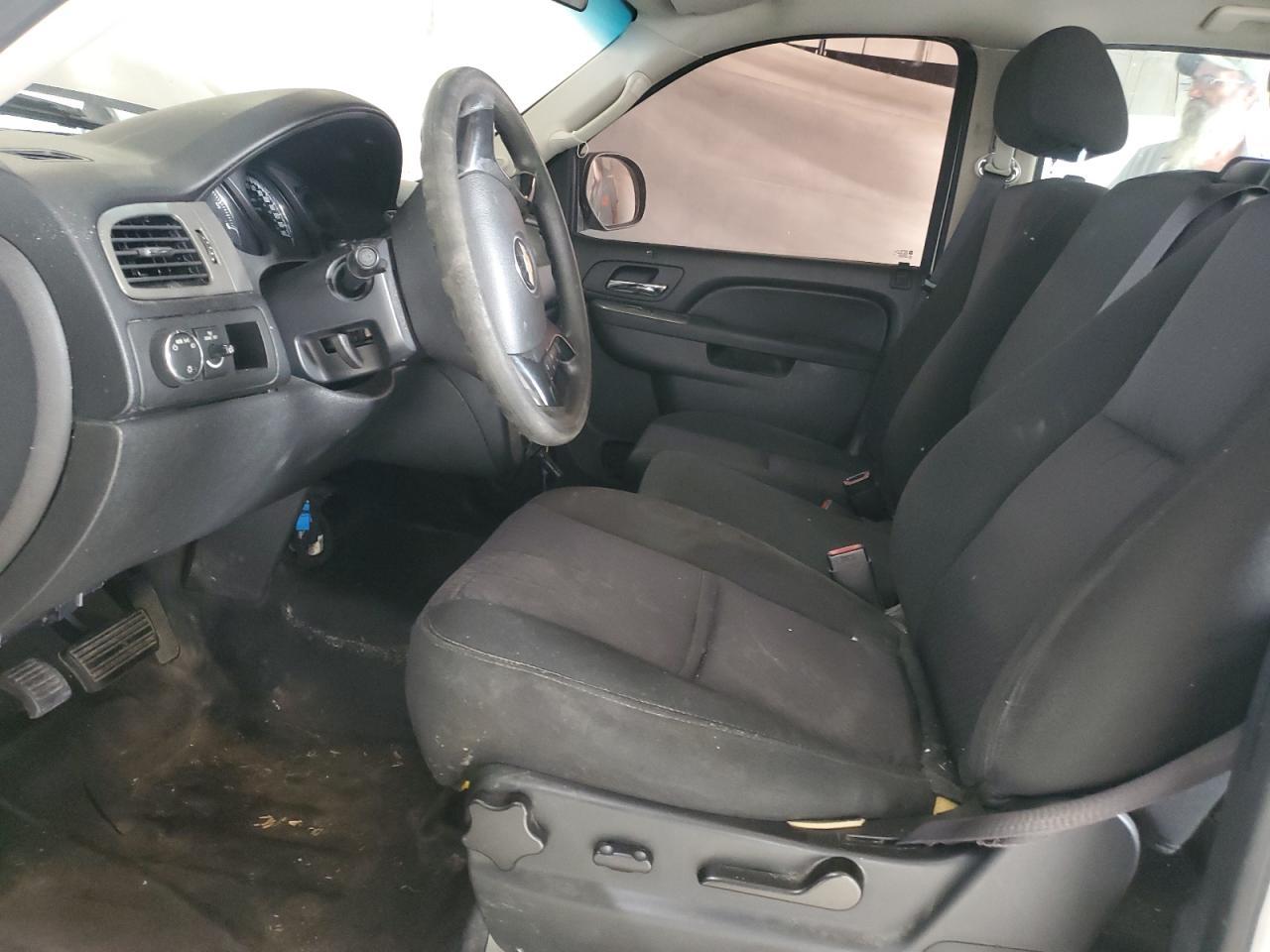 2013 CHEVROLET Tahoe