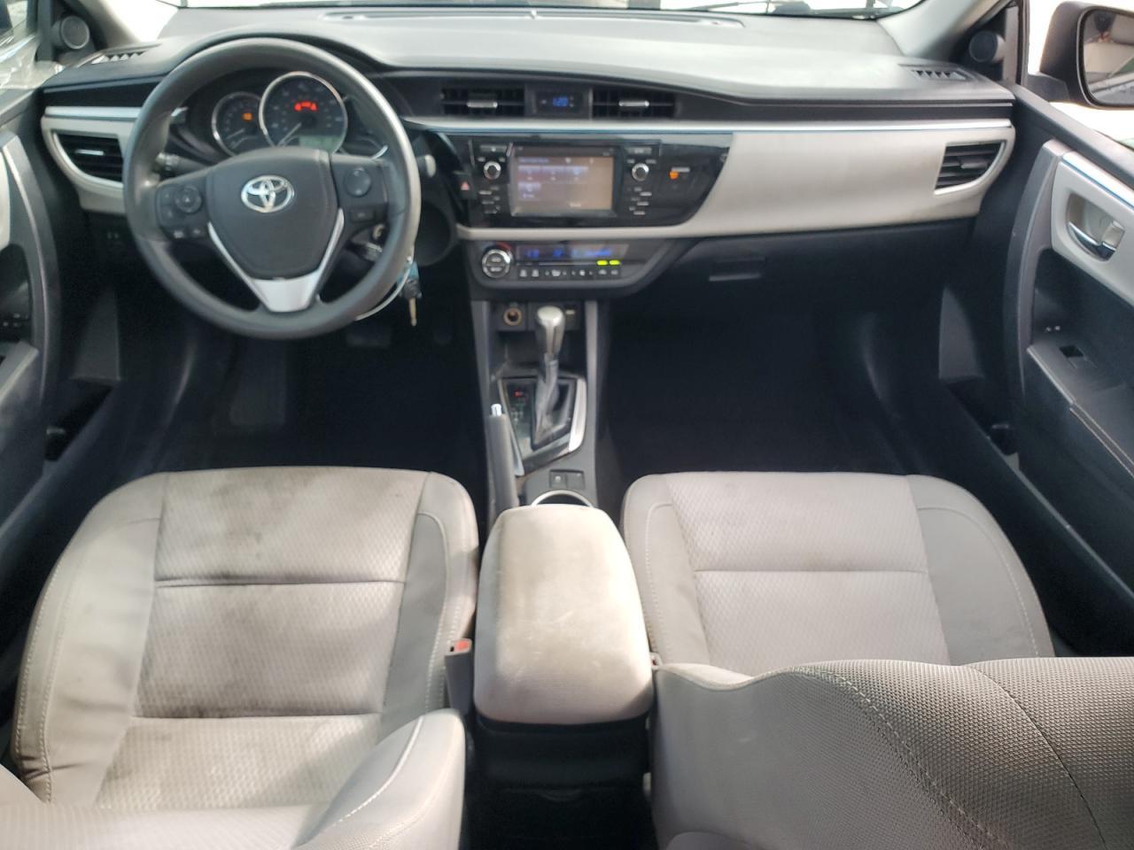 2015 TOYOTA COROLLA
