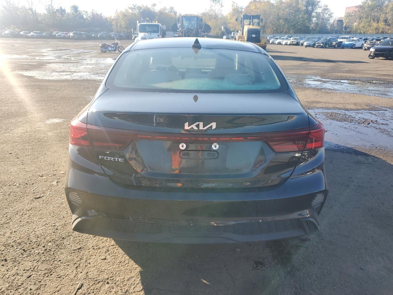 2023 KIA FORTE