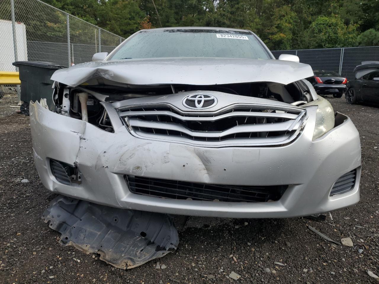 2011 TOYOTA CAMRY