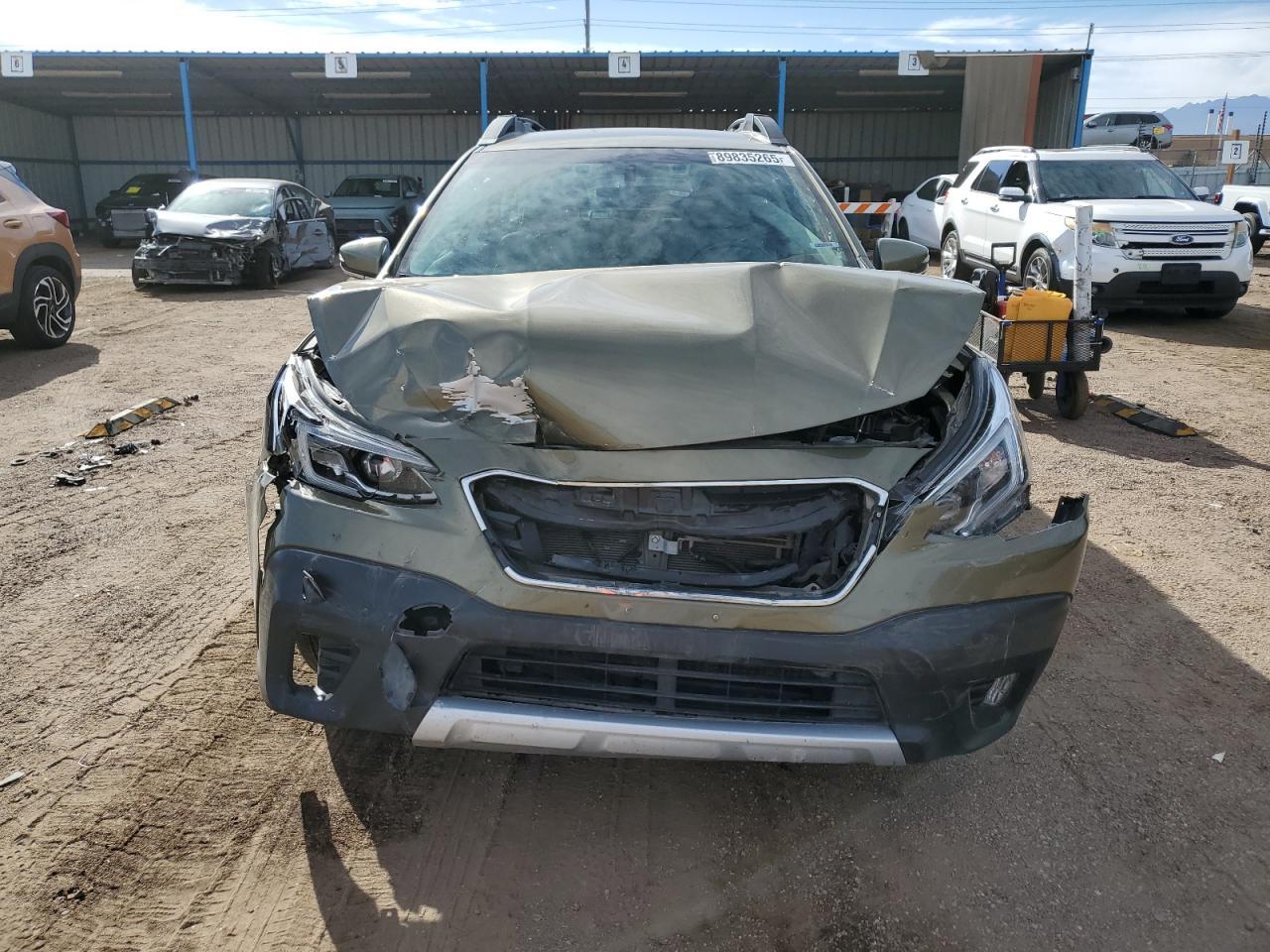 2021 SUBARU Outback
