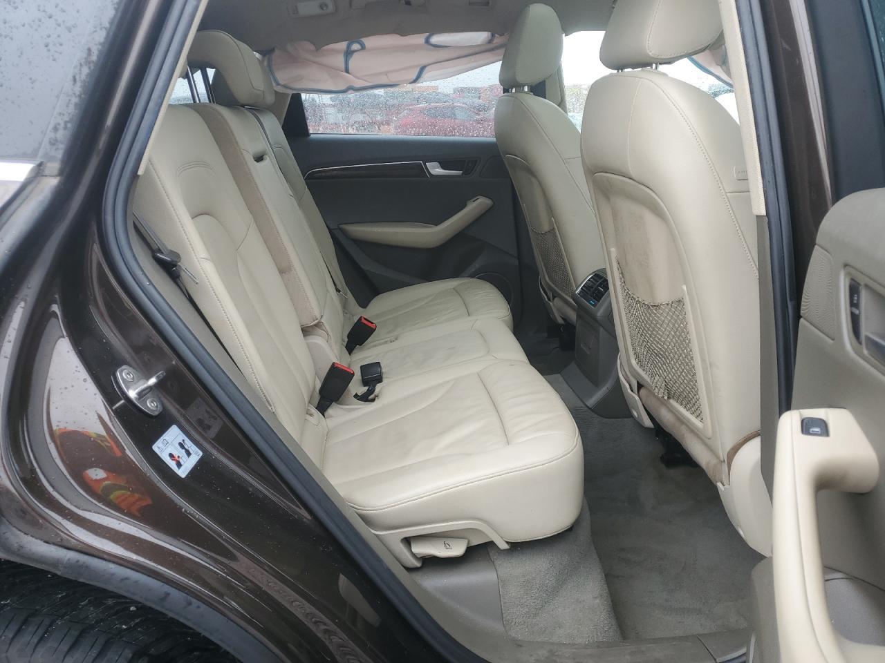 2011 AUDI Q5