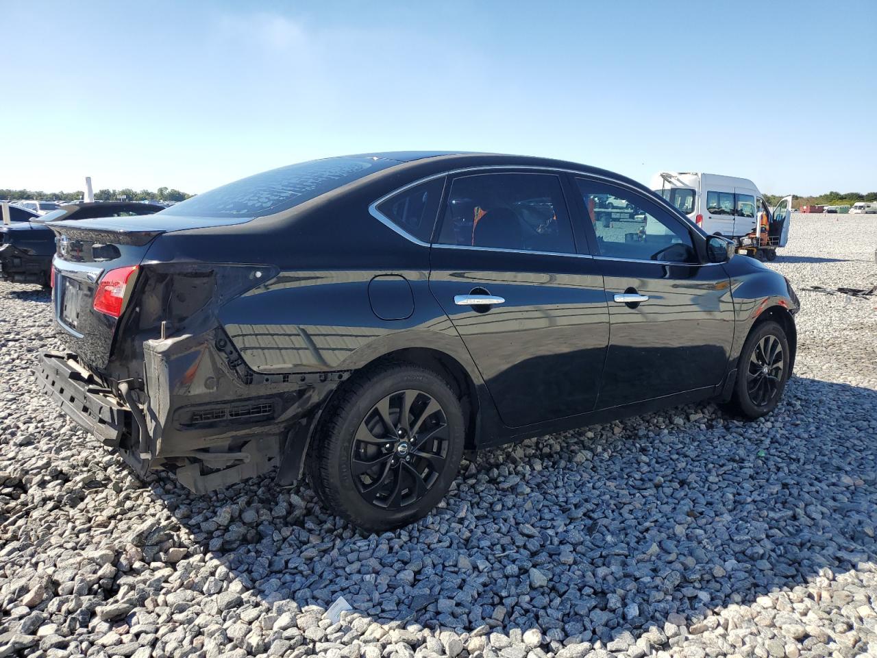 2018 NISSAN SENTRA