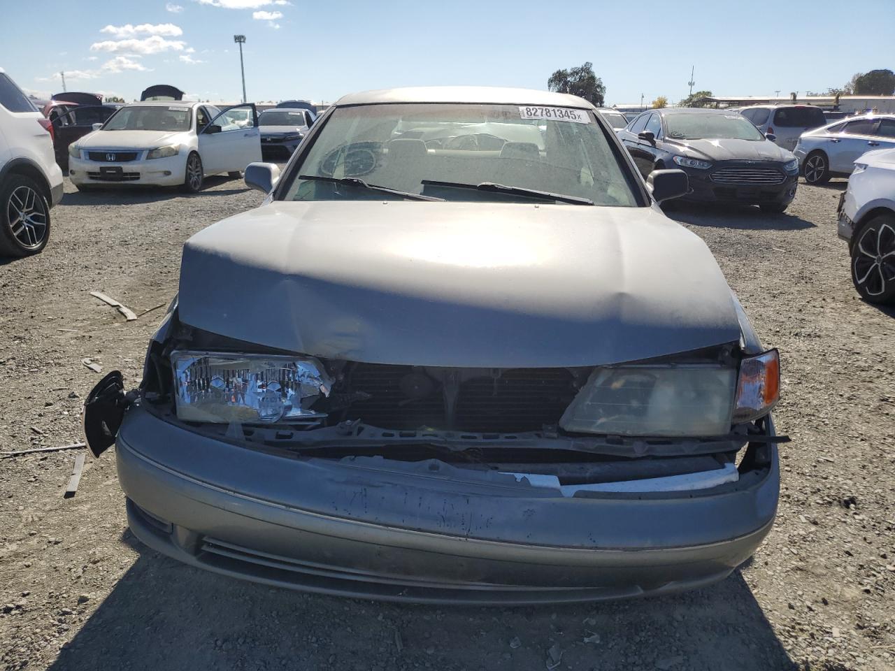 1998 TOYOTA Avalon