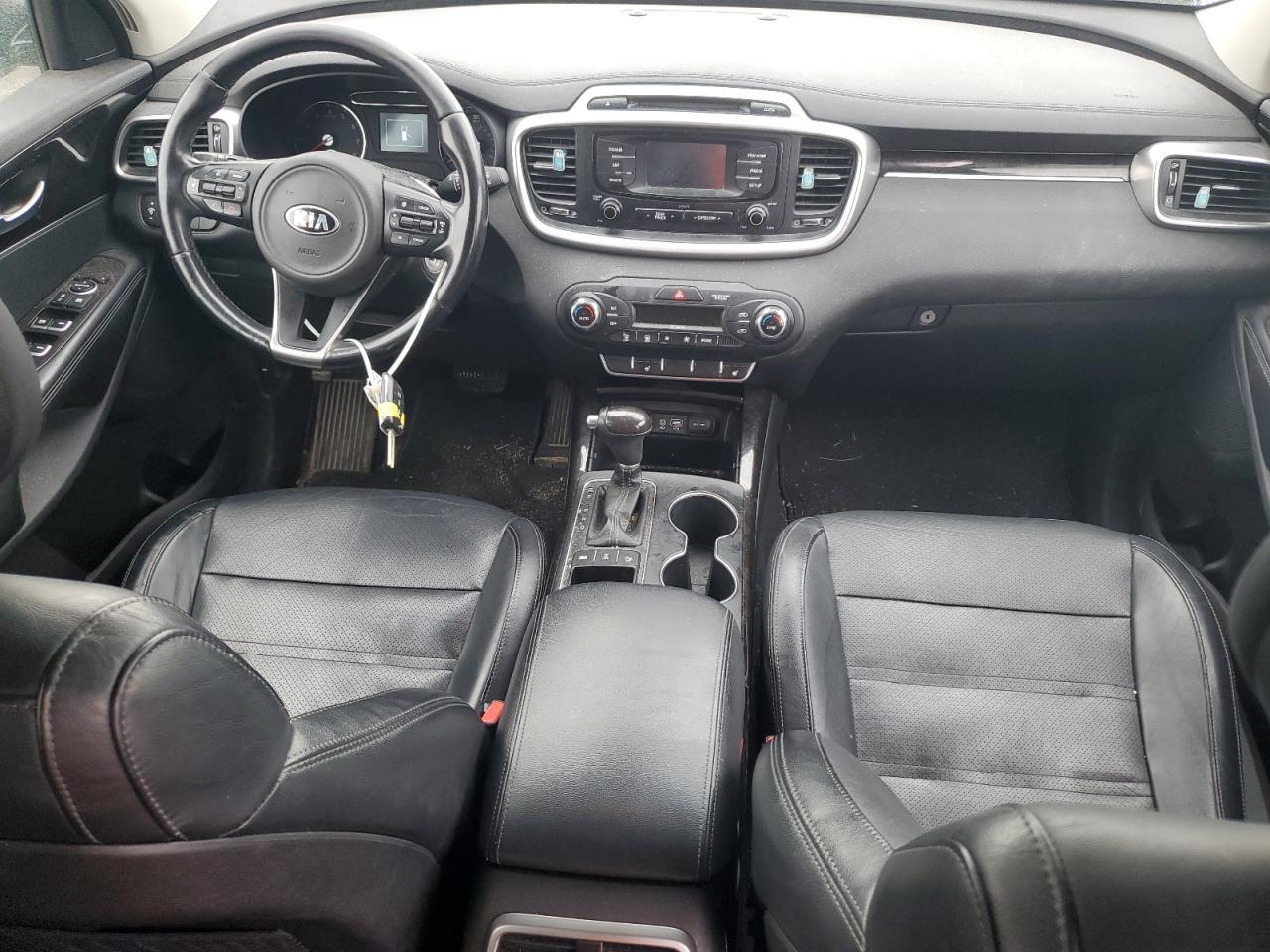 2016 KIA SORENTO