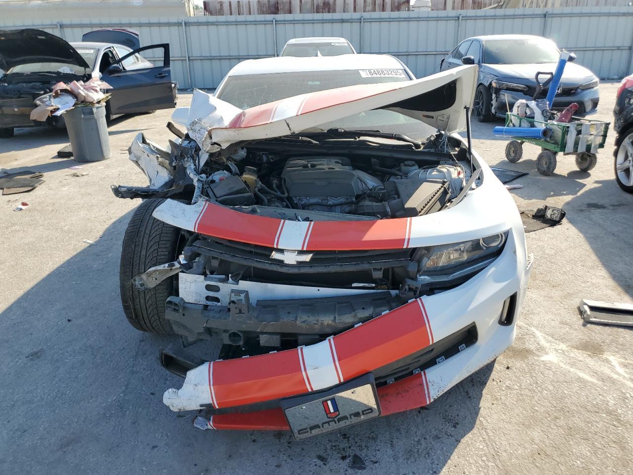 2017 CHEVROLET Camaro
