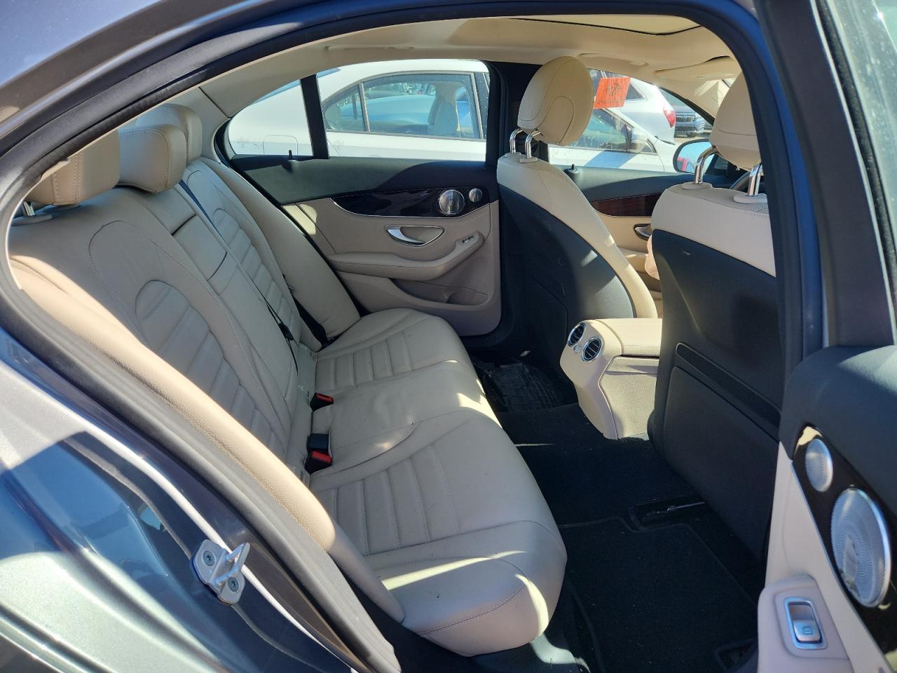 2015 MERCEDES-BENZ C-CLASS