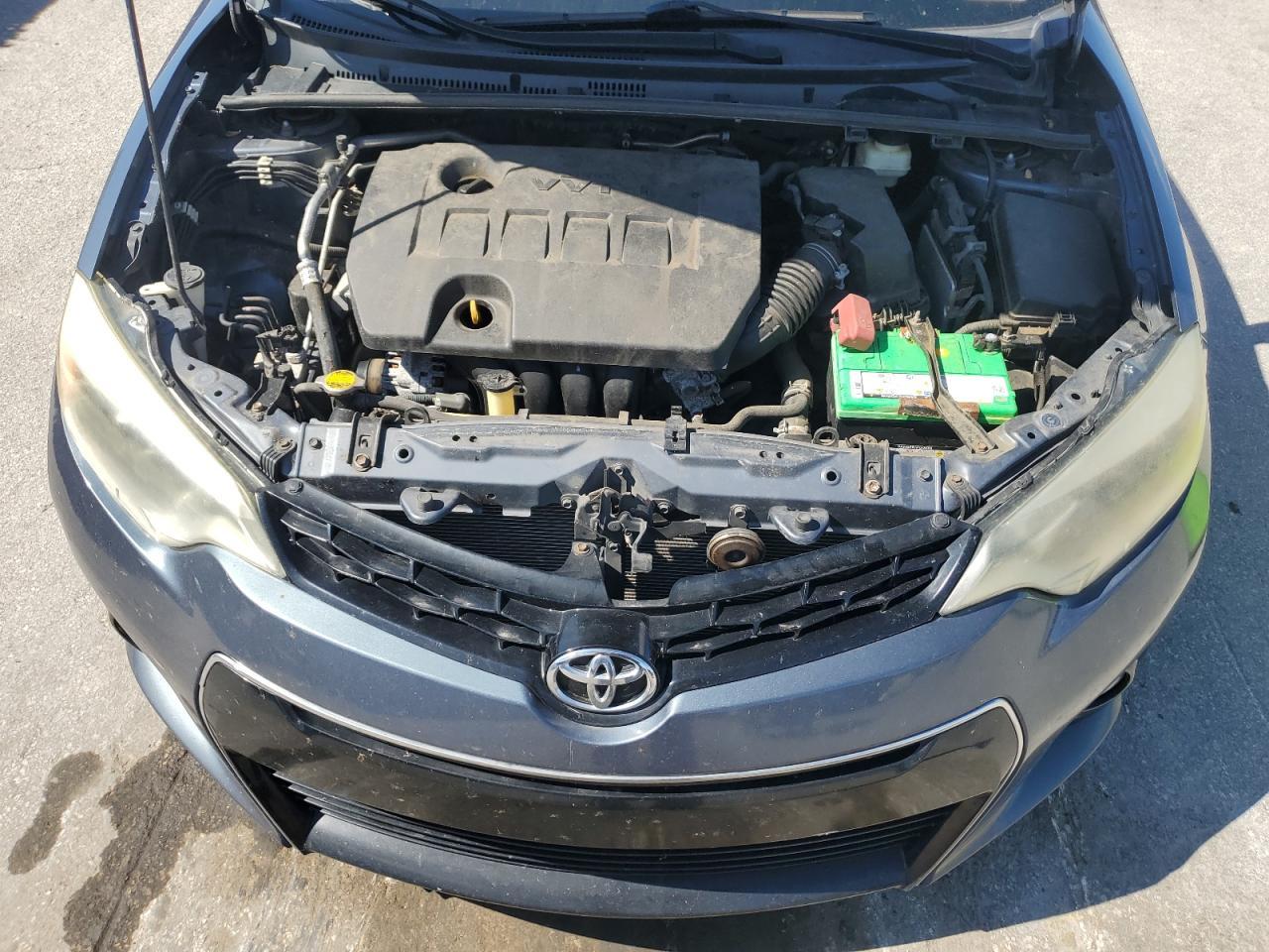 2015 TOYOTA COROLLA