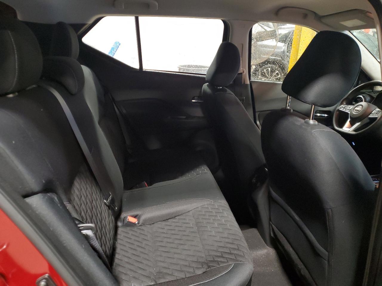 2023 NISSAN KICKS