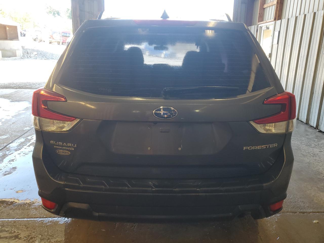 2020 SUBARU FORESTER