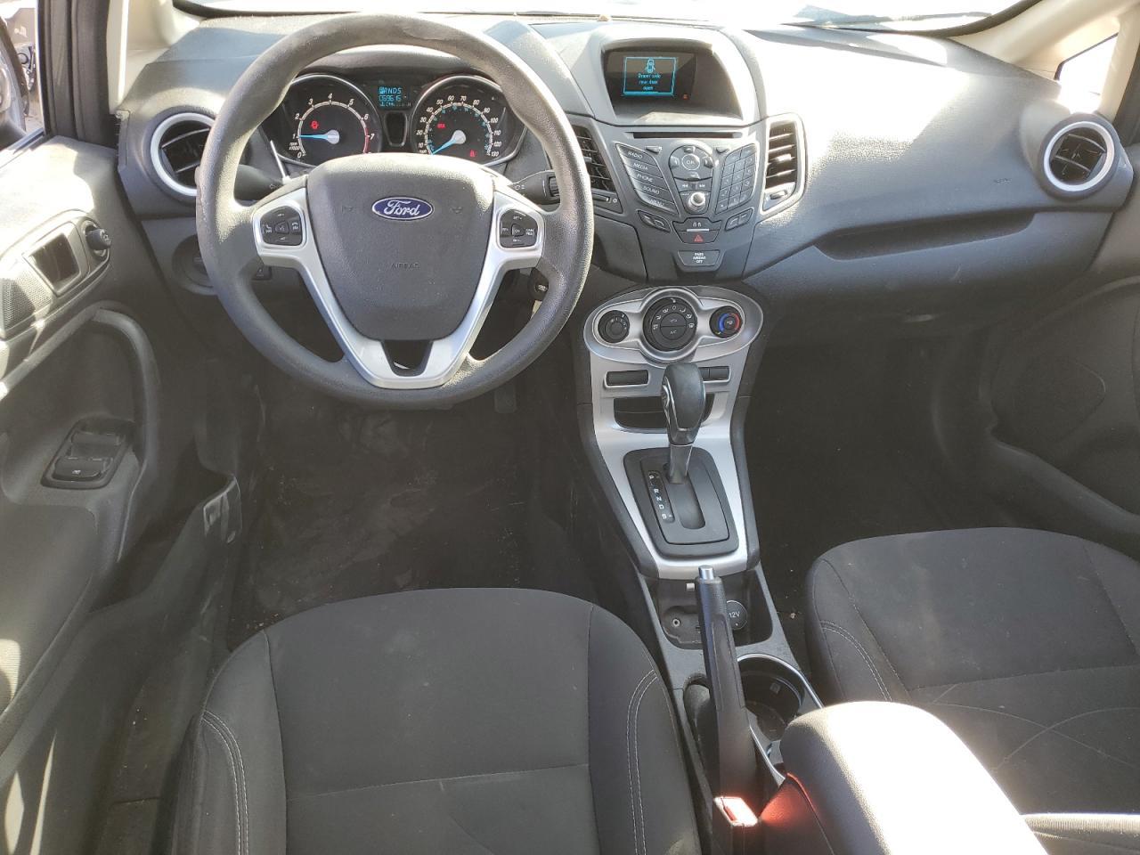 2017 FORD Fiesta