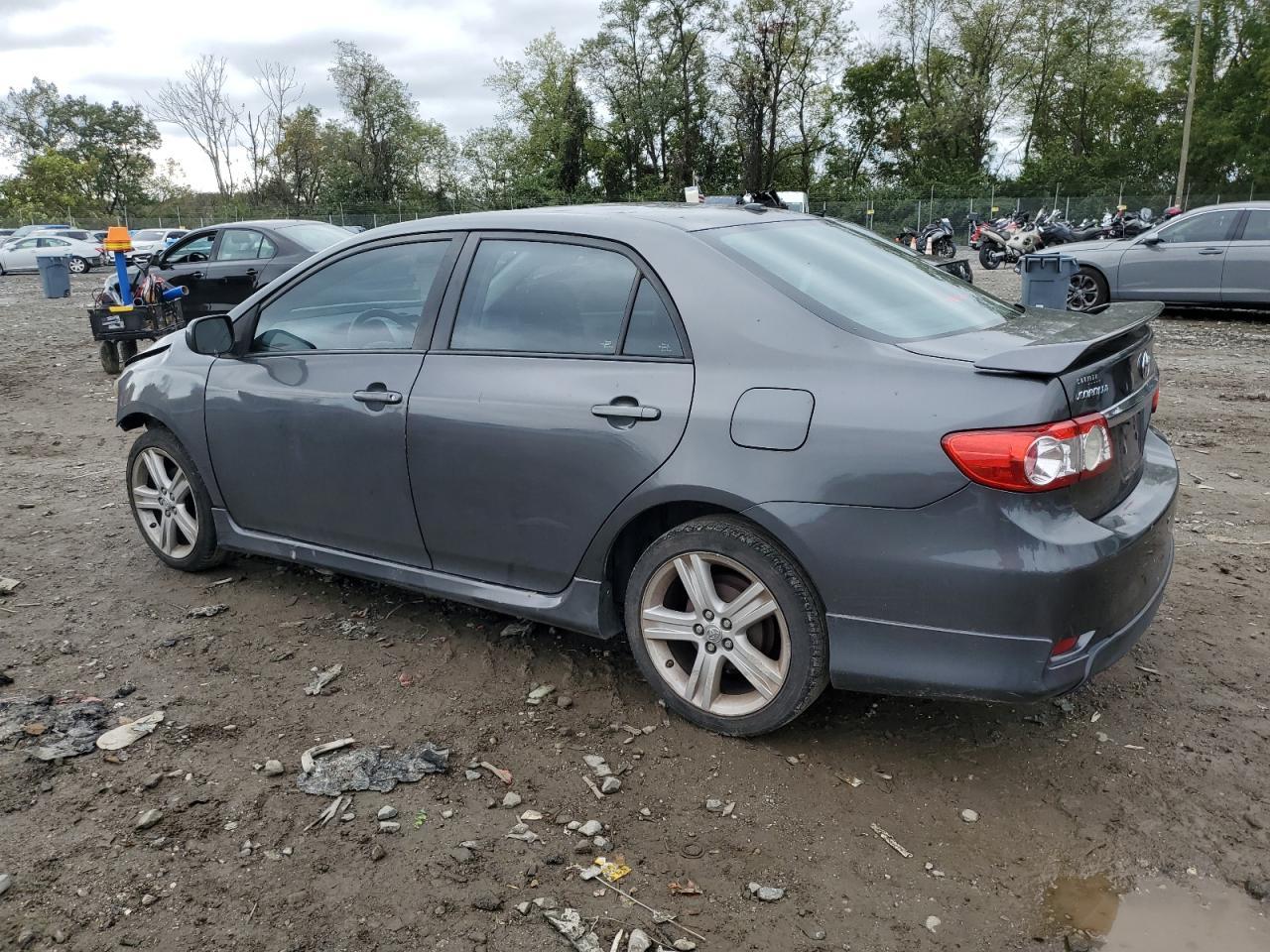 2013 TOYOTA COROLLA