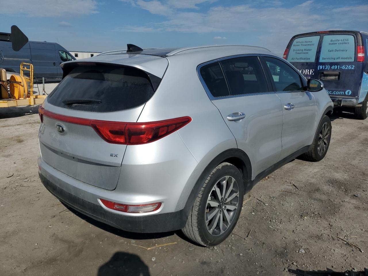 2017 KIA SPORTAGE