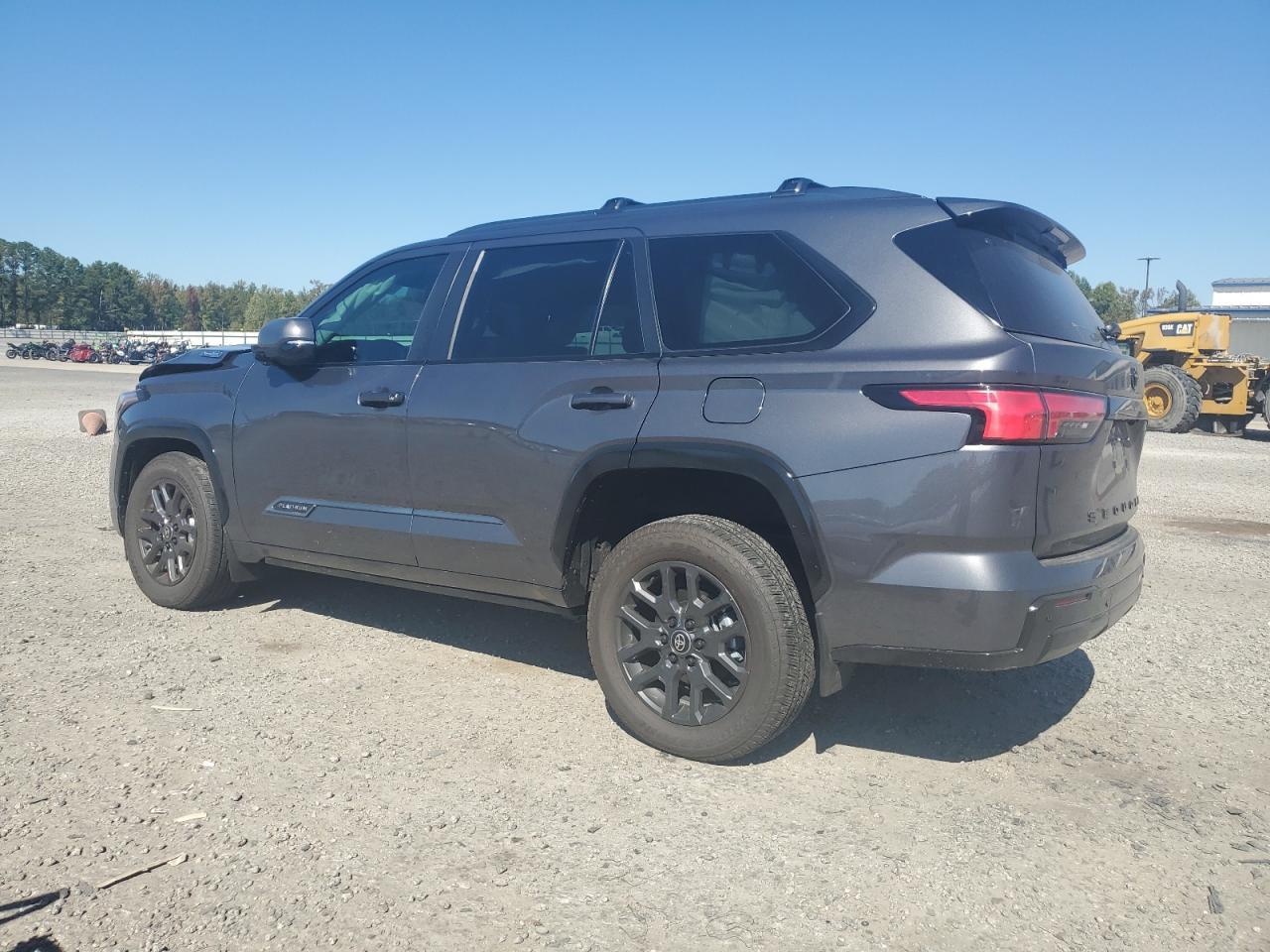 2025 TOYOTA Sequoia