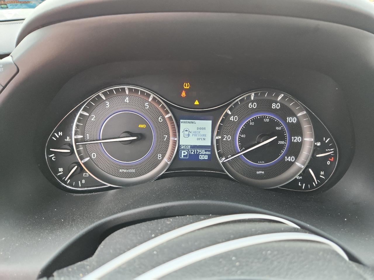 2016 INFINITI QX80