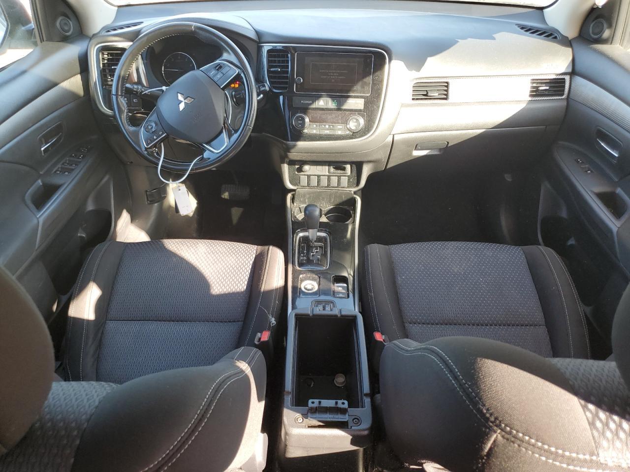2018 MITSUBISHI outlander