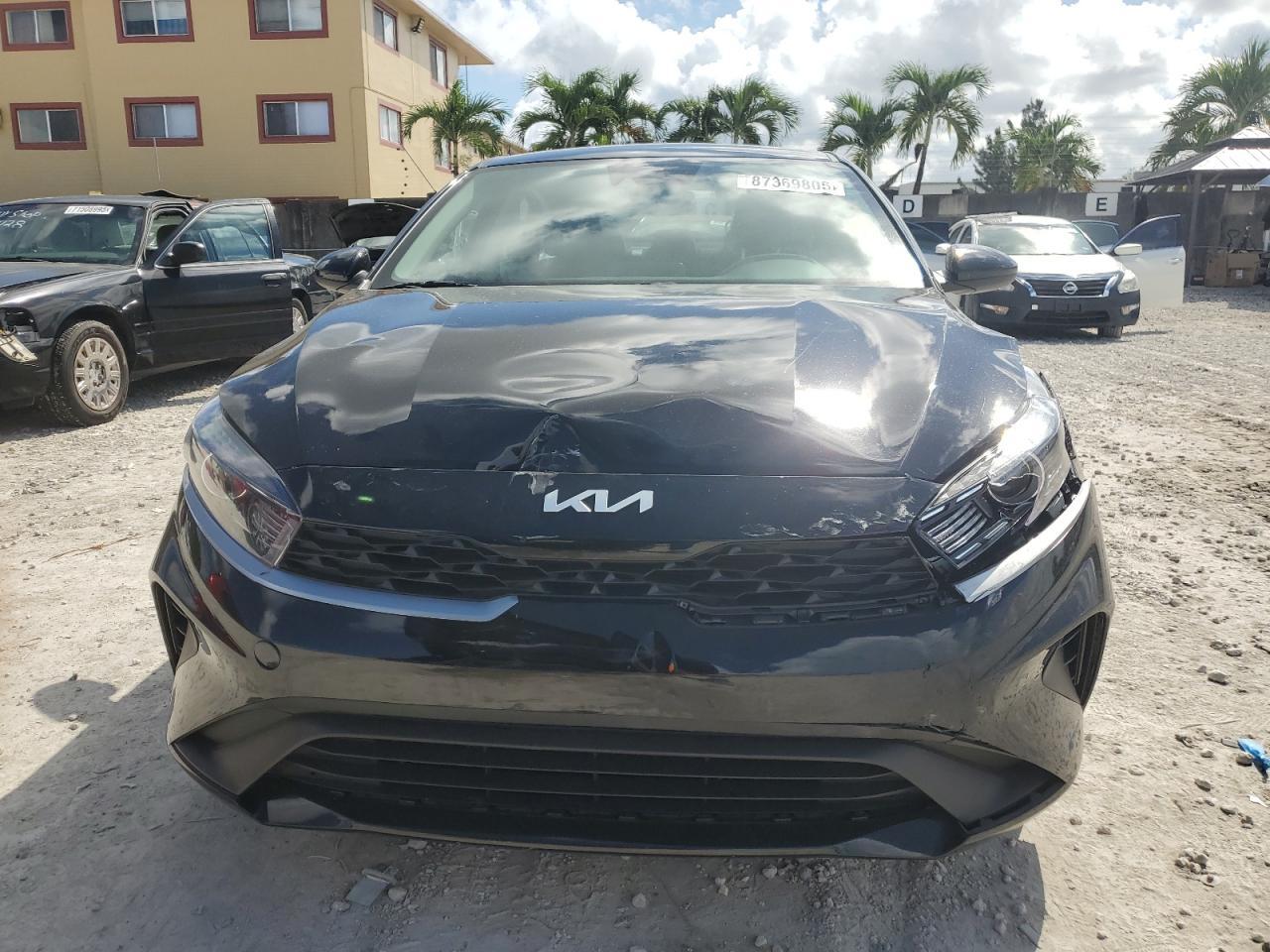 2023 KIA FORTE