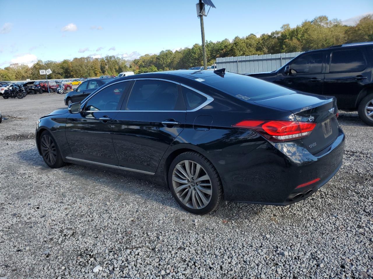 2015 HYUNDAI GENESIS