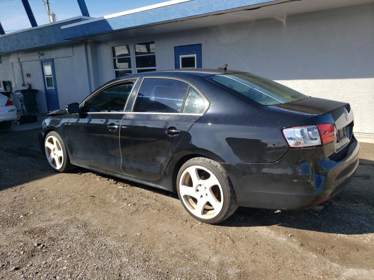2014 VOLKSWAGEN JETTA