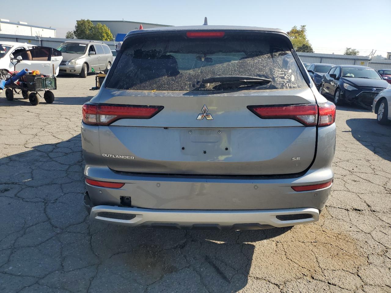 2023 MITSUBISHI outlander