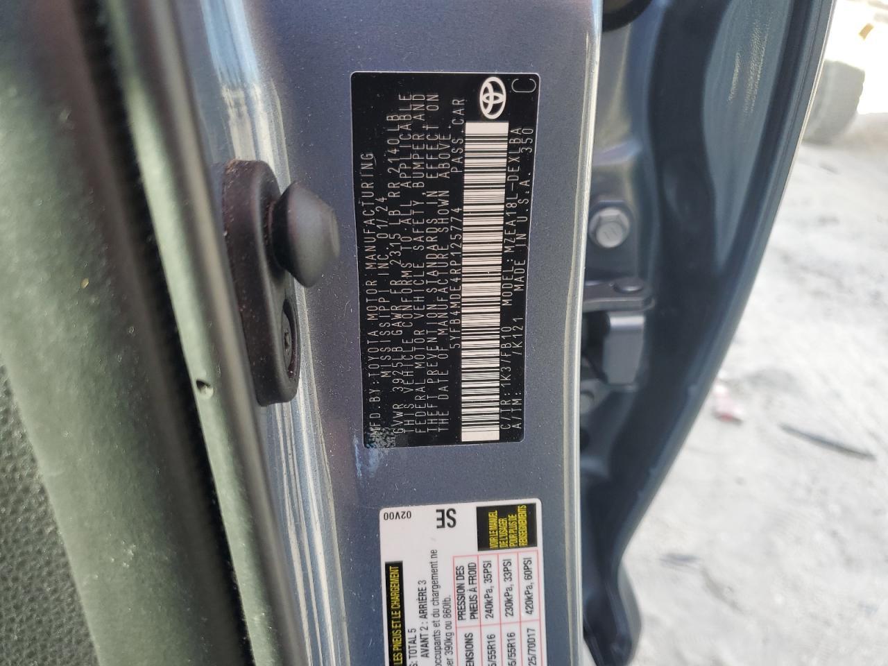 2024 TOYOTA COROLLA