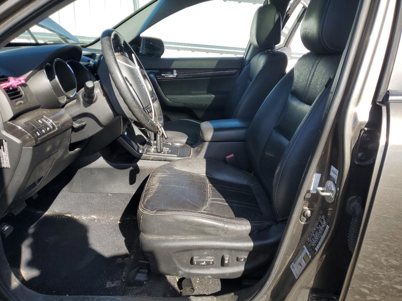 2013 KIA SORENTO