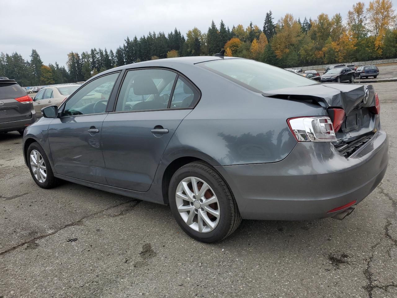 2011 VOLKSWAGEN JETTA
