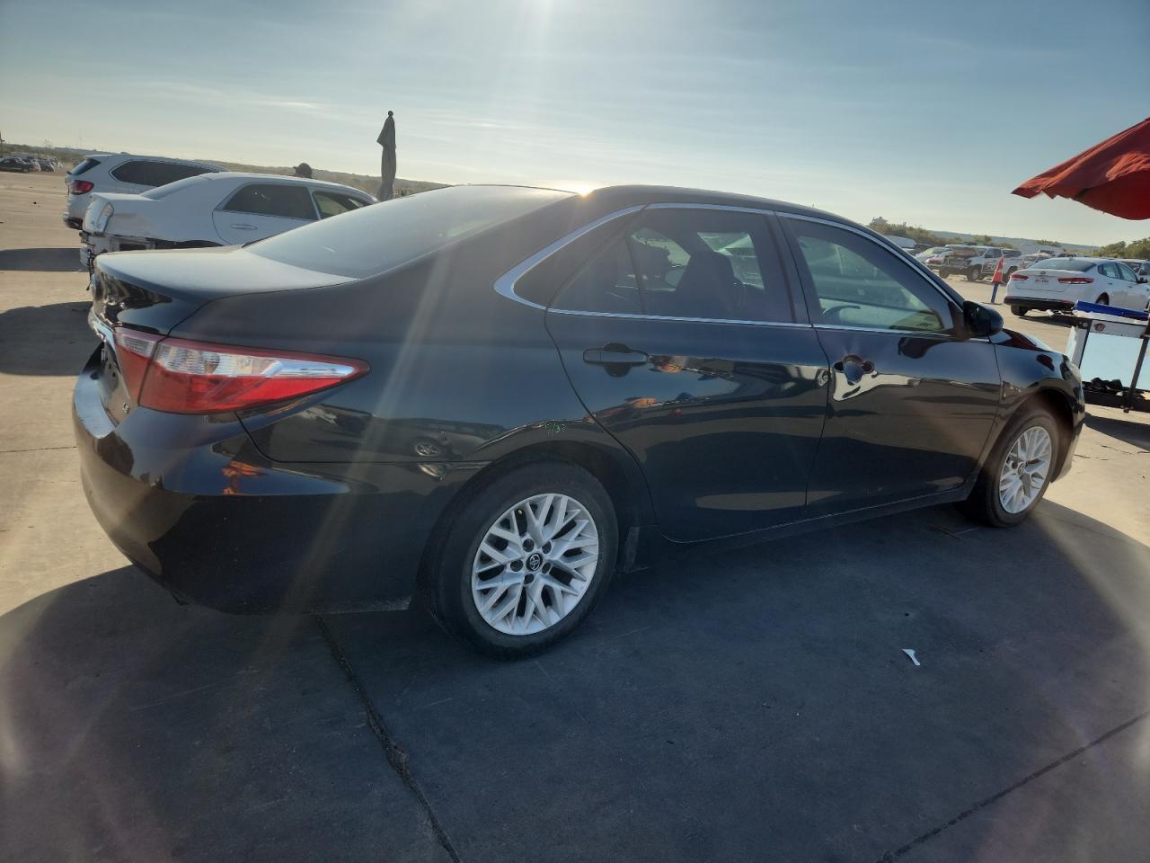 2017 TOYOTA CAMRY