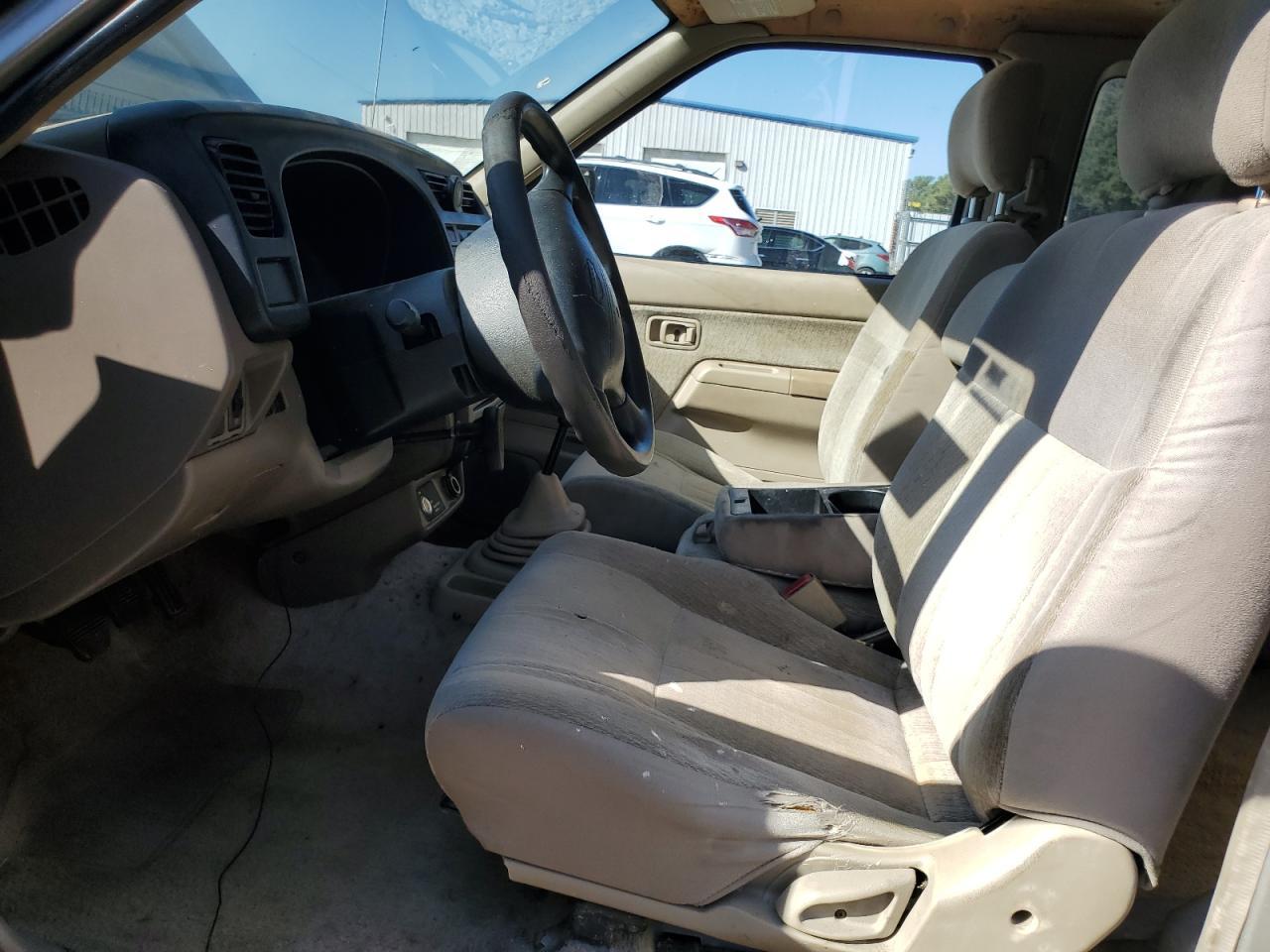 2000 NISSAN Frontier