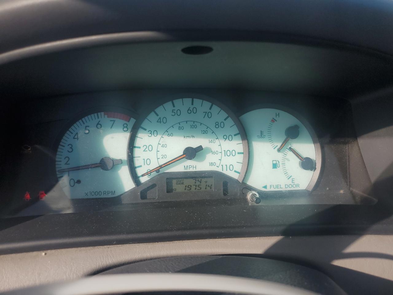 2003 TOYOTA COROLLA