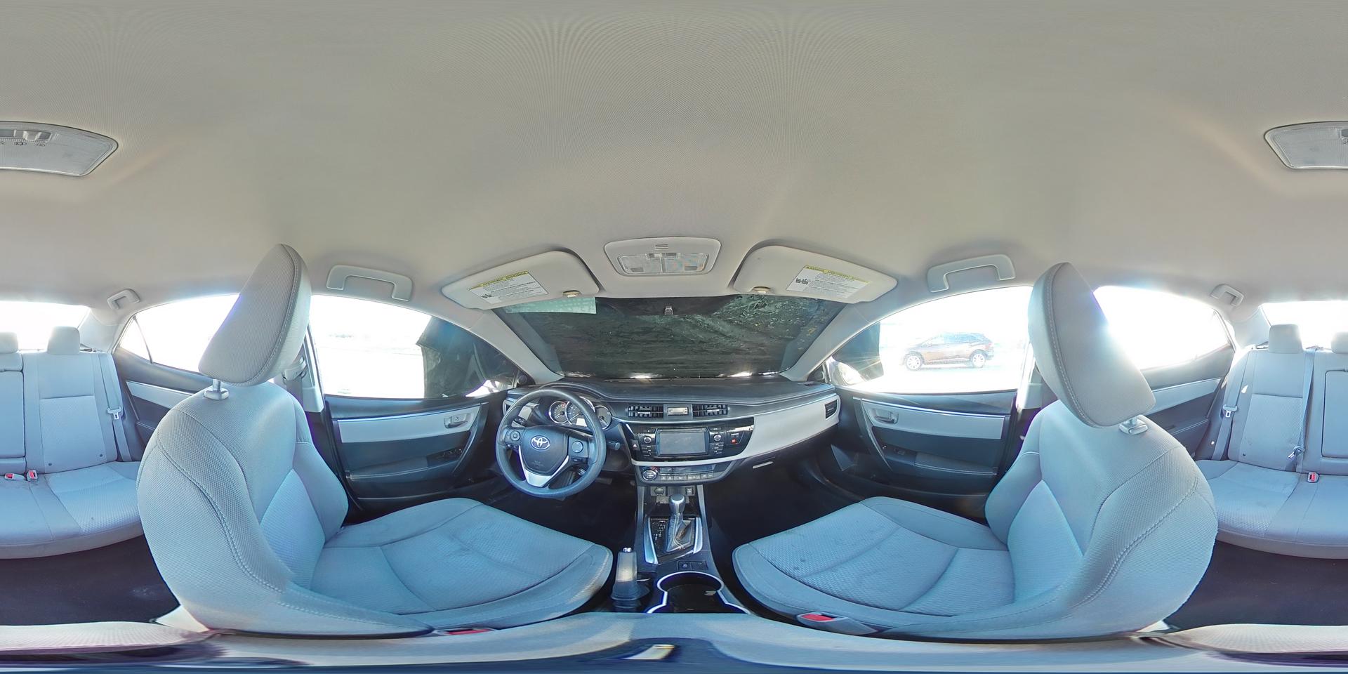 2015 TOYOTA COROLLA