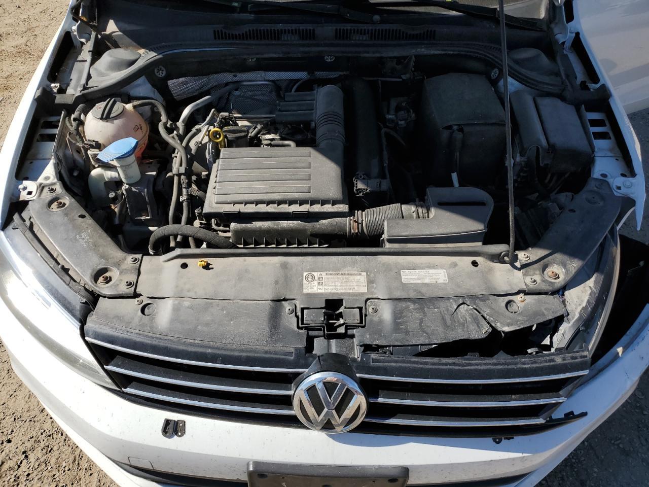 2016 VOLKSWAGEN JETTA
