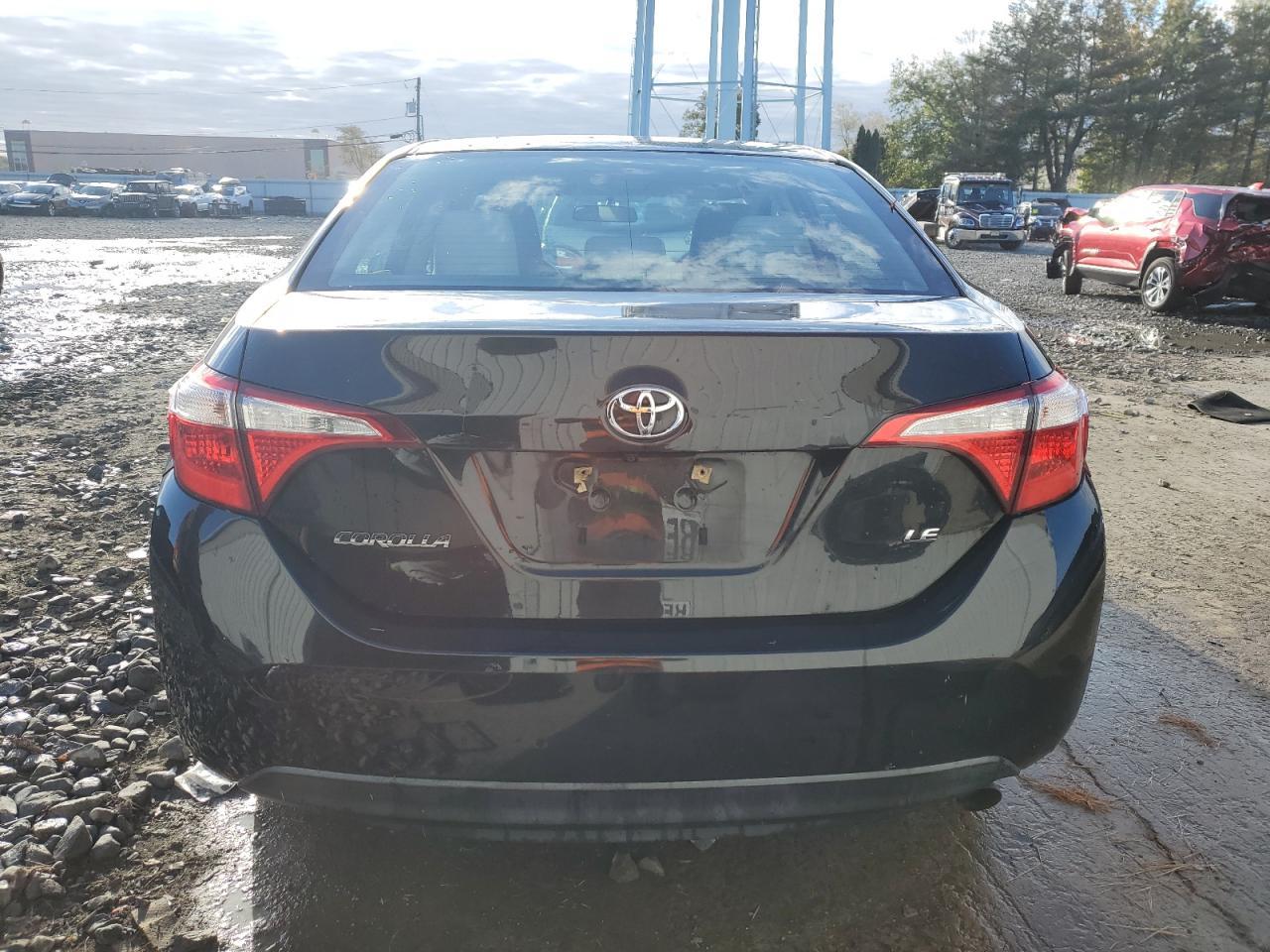 2016 TOYOTA COROLLA