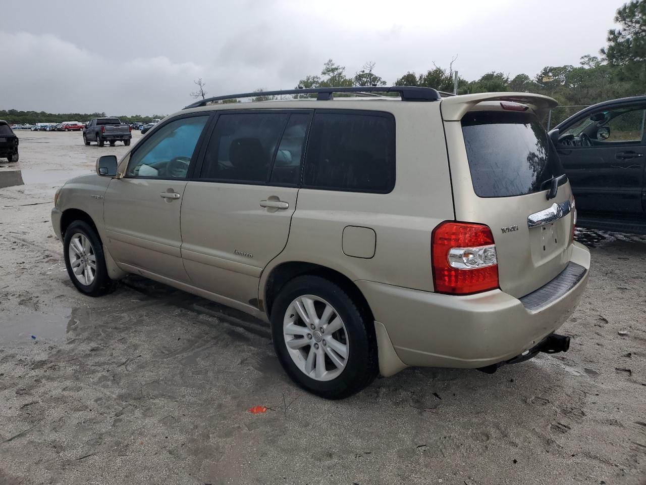 2006 TOYOTA HIGHLANDER
