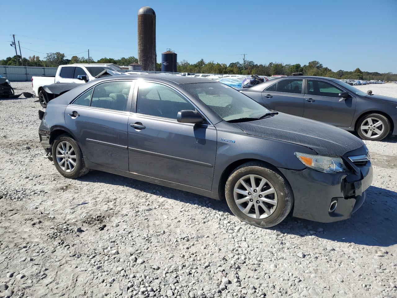 2011 TOYOTA CAMRY