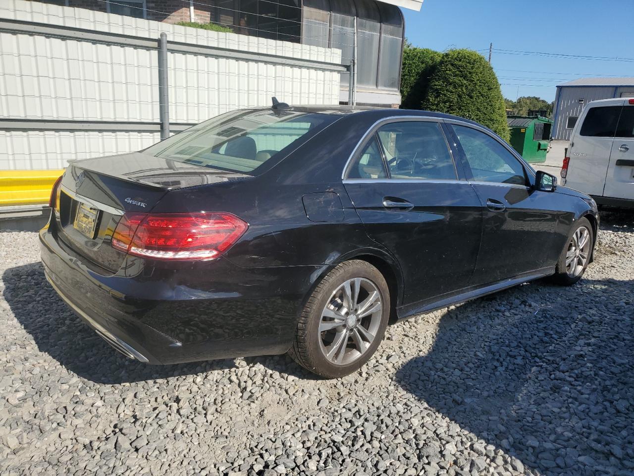 2016 MERCEDES-BENZ E-Class