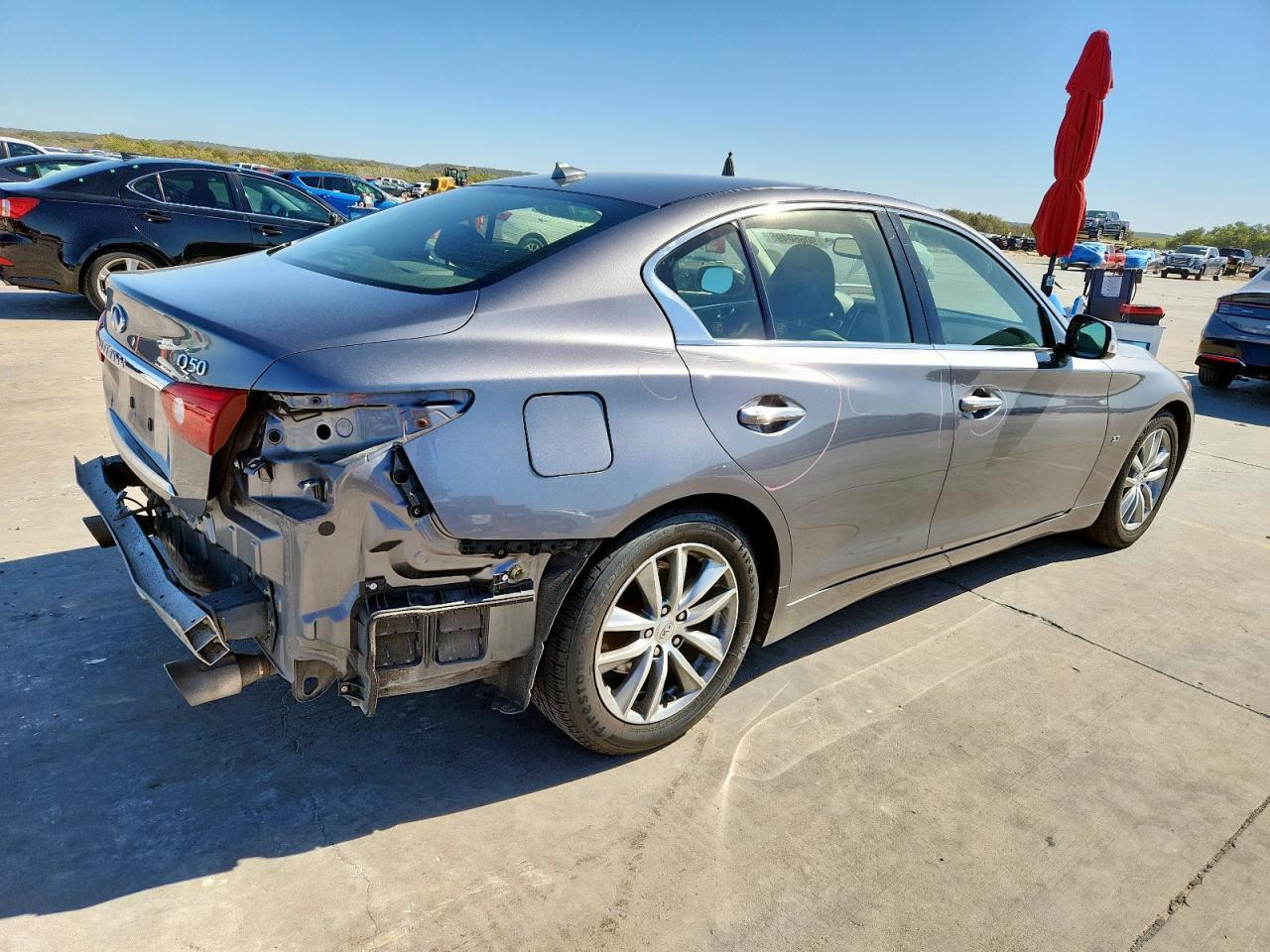 2014 INFINITI Q50