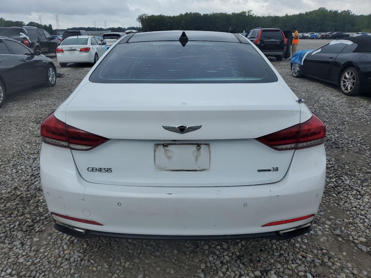 2015 HYUNDAI GENESIS
