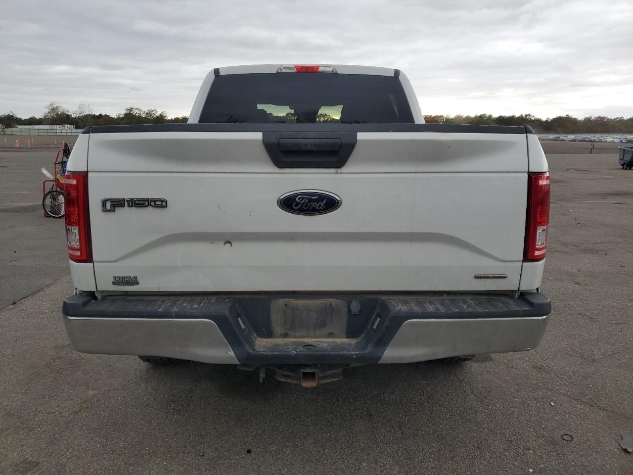 2015 FORD F-150