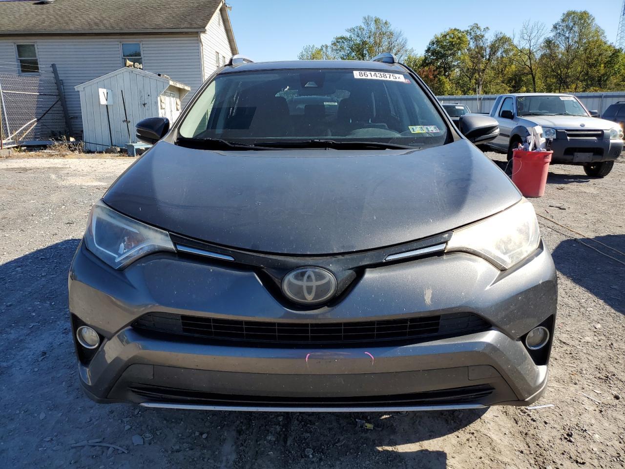 2017 TOYOTA RAV4