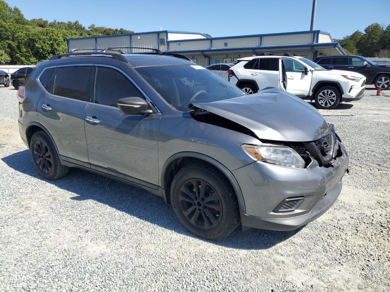2015 NISSAN ROGUE