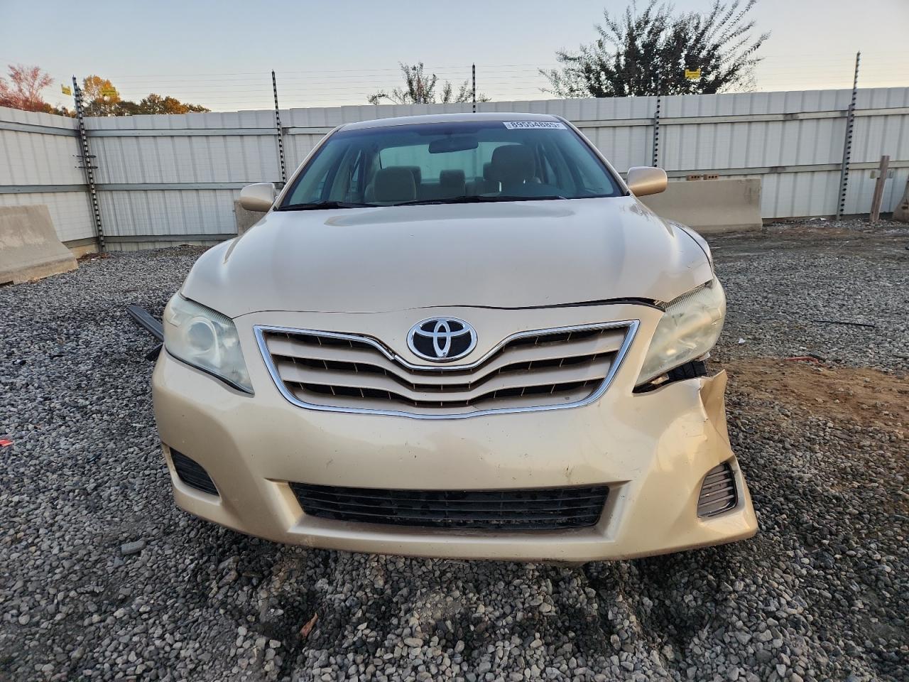 2010 TOYOTA CAMRY
