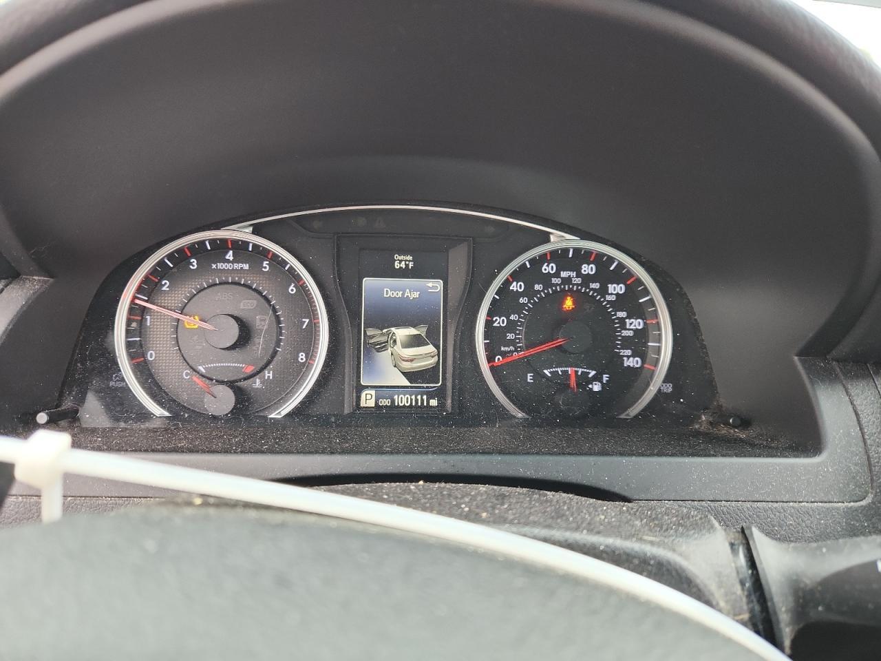 2016 TOYOTA CAMRY